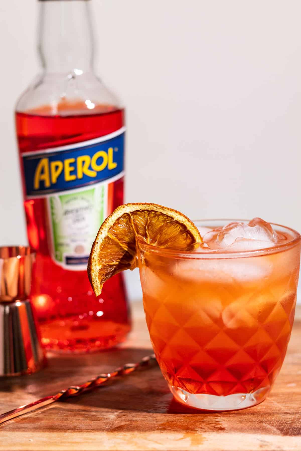 Aperol spritz cocktail recipe - Une French girl cuisine